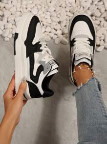 2026 Spring New Women's Black & White Student Shoes Skateboard Shoes Fashion Versatile Breathable Sports Shoes Casual Shoes INS Style PU Synthetic Leather for Sale Australia| New Collection Online| SHEIN Australia